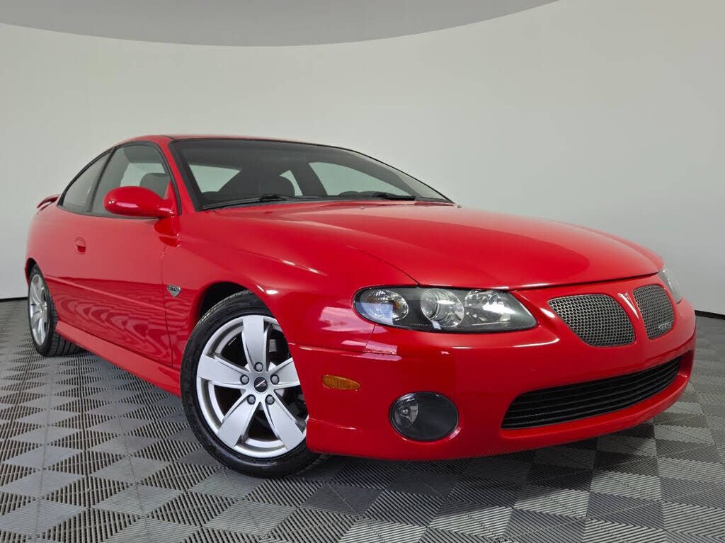 2004 PONTIAC GTO
