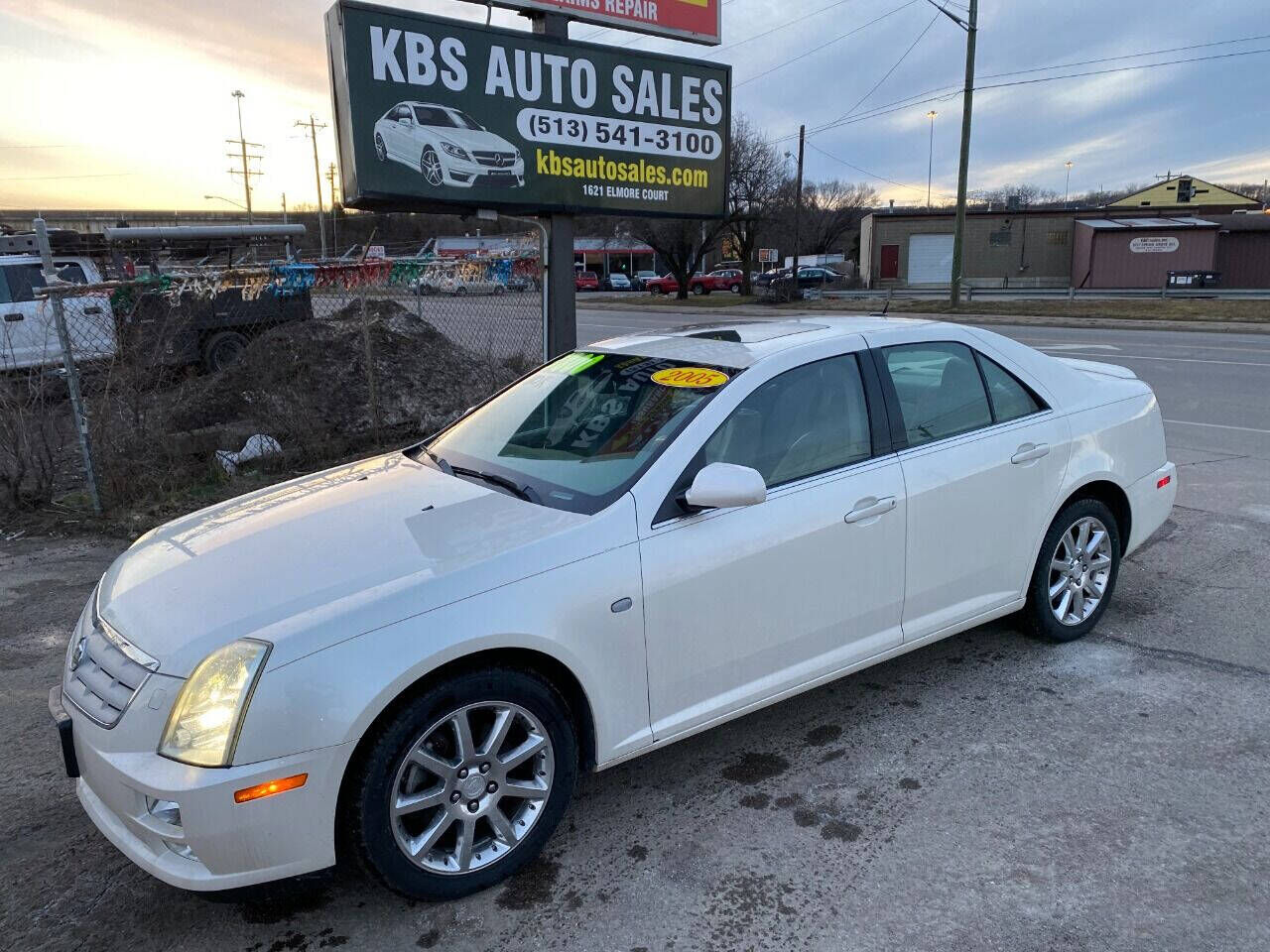 2005 CADILLAC STS