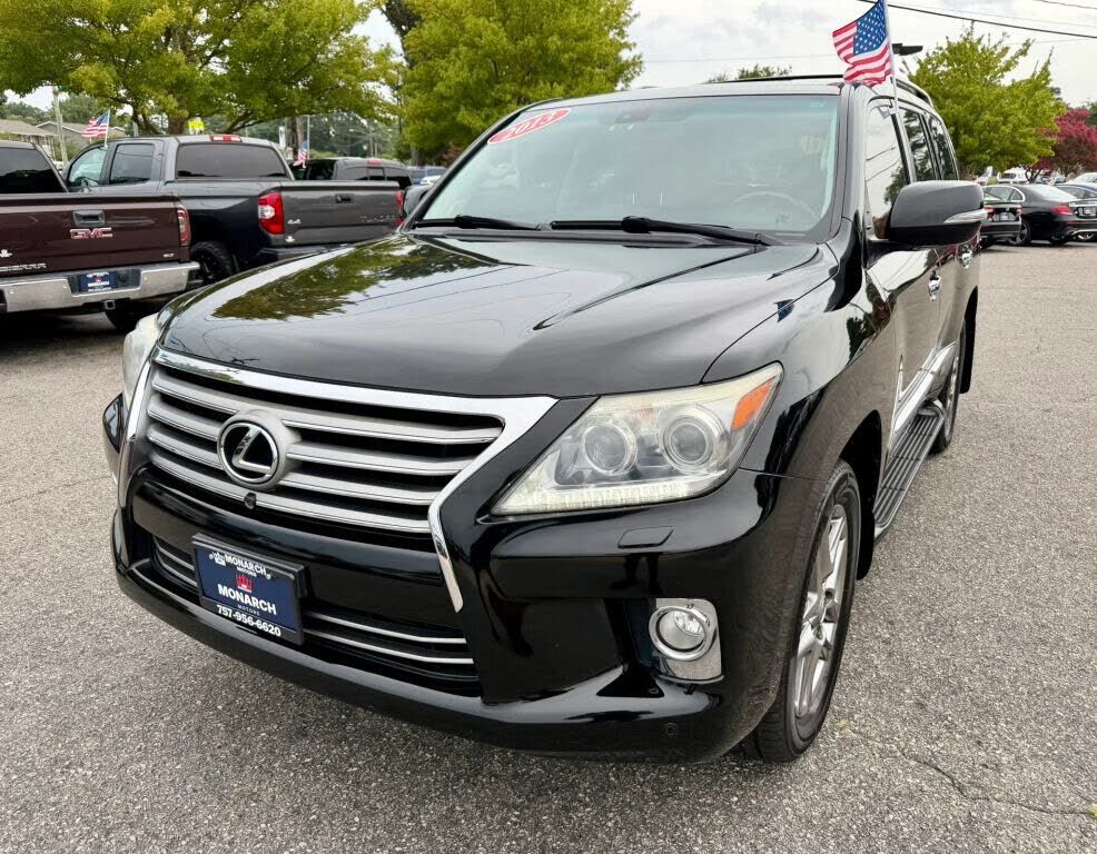 2013 LEXUS LX
