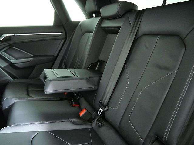 2023 AUDI Q3