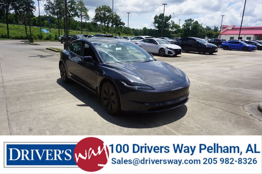 2024 TESLA Model 3