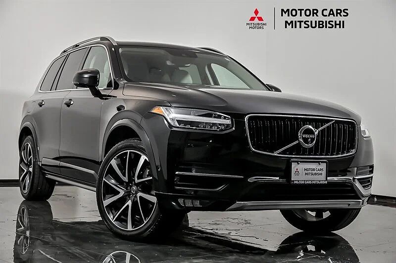 2018 VOLVO XC90