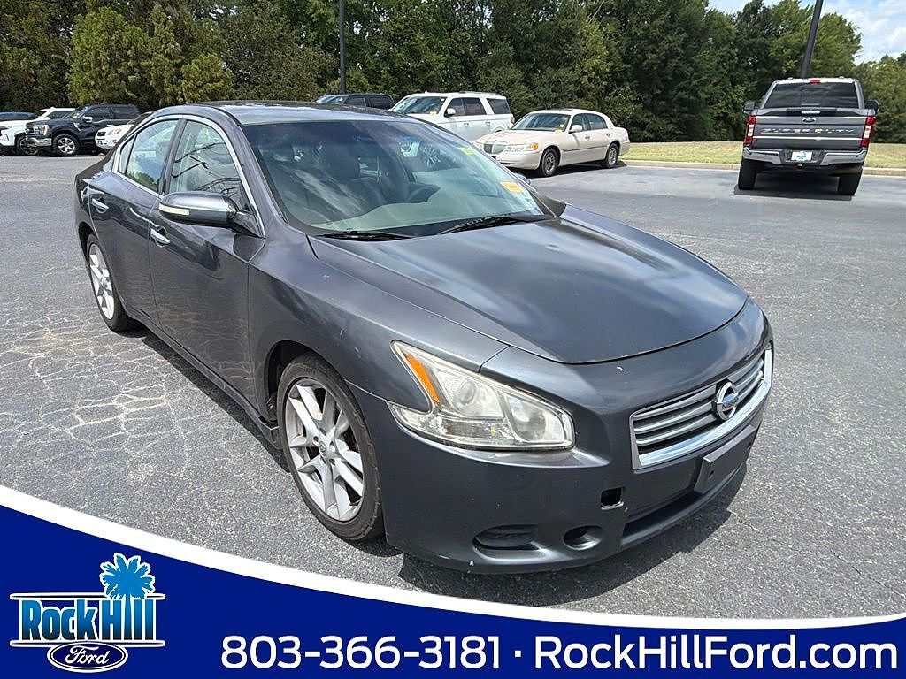 2009 NISSAN Maxima