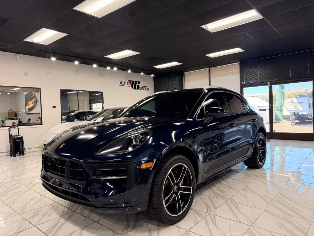 2021 PORSCHE Macan