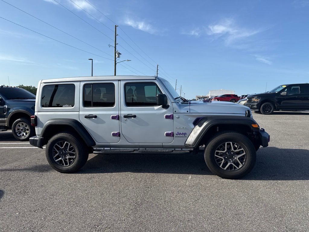 2024 JEEP Wrangler
