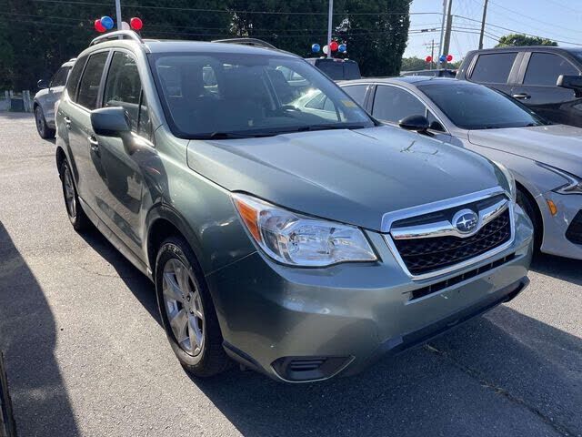 2015 SUBARU Forester
