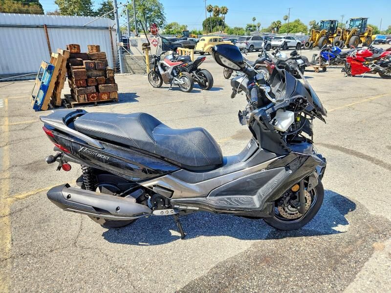 2022 KYMCO X-TOWN