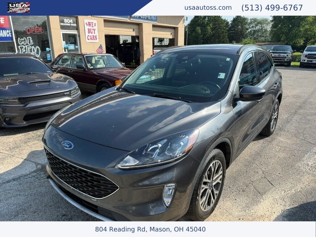 2020 FORD Escape