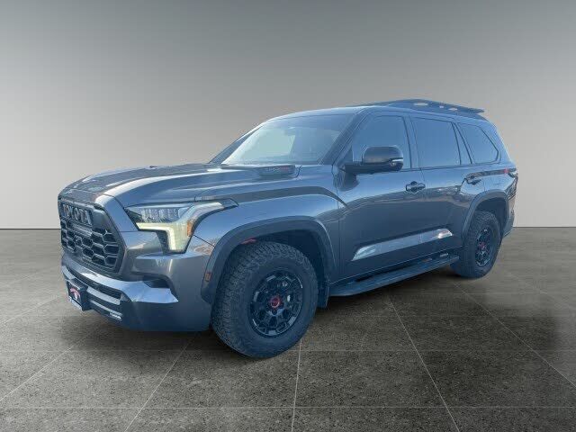2024 TOYOTA Sequoia