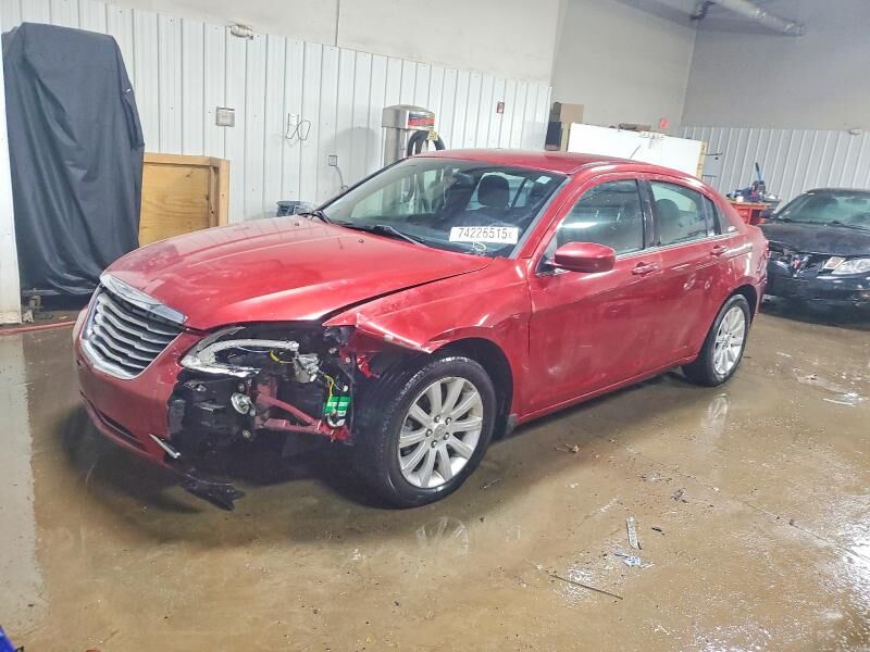 2014 CHRYSLER 200