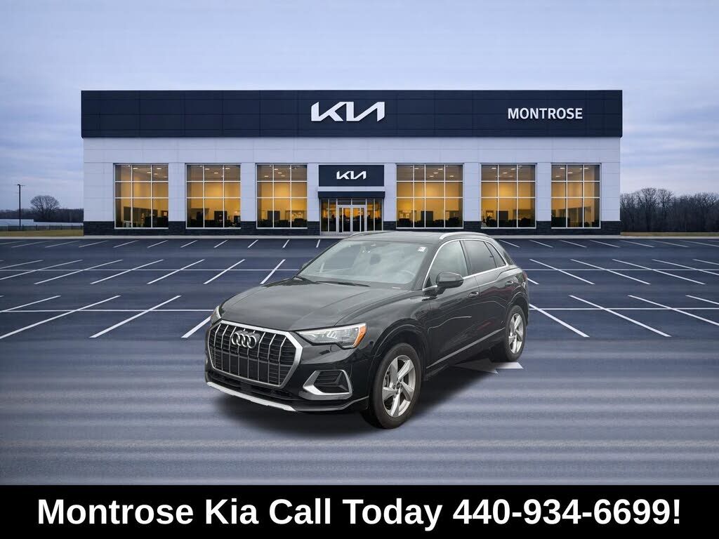 2022 AUDI Q3