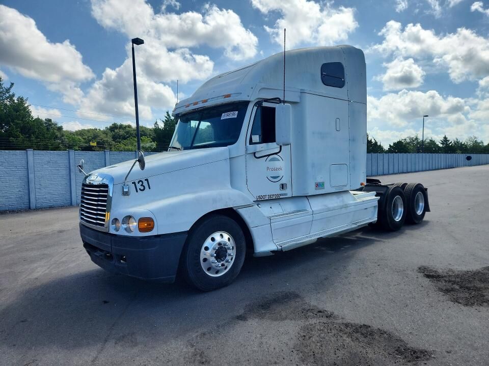 2002 FREIGHTLINER CST120