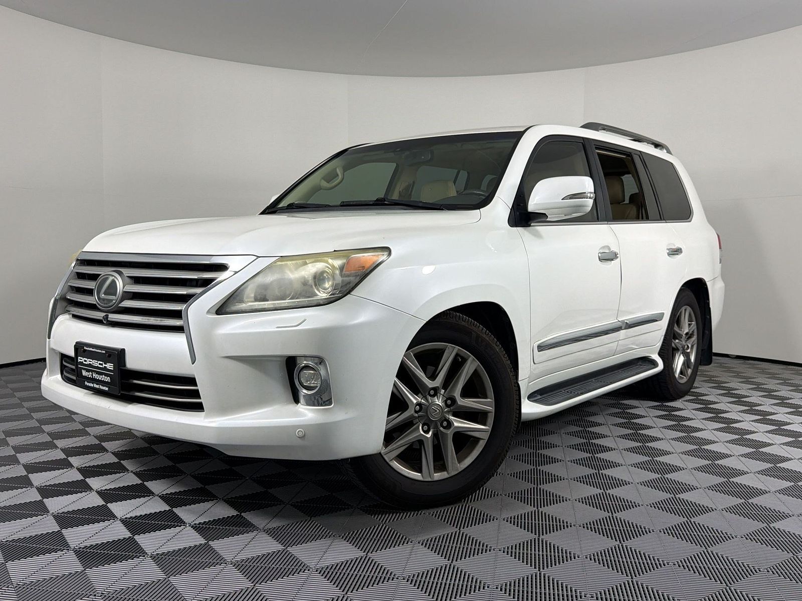 2014 LEXUS LX