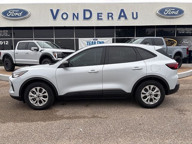 2025 FORD Escape