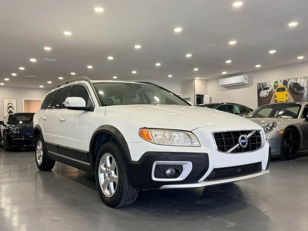 2012 VOLVO XC70