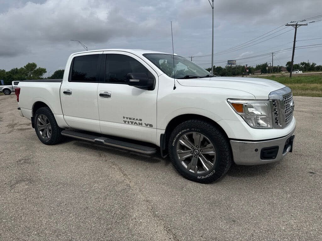 2018 NISSAN Titan