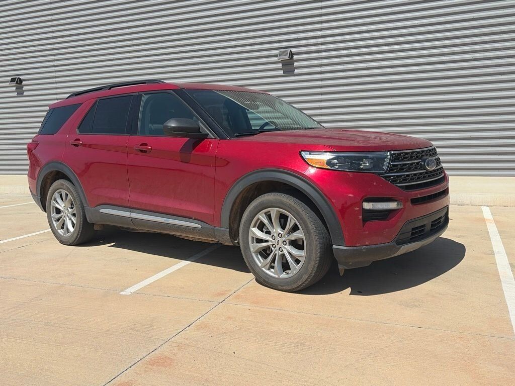 2021 FORD Explorer