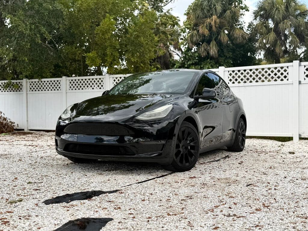 2021 TESLA Model Y