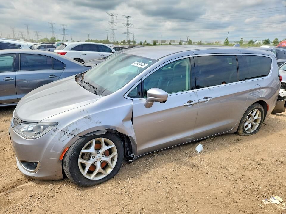 2018 CHRYSLER Pacifica