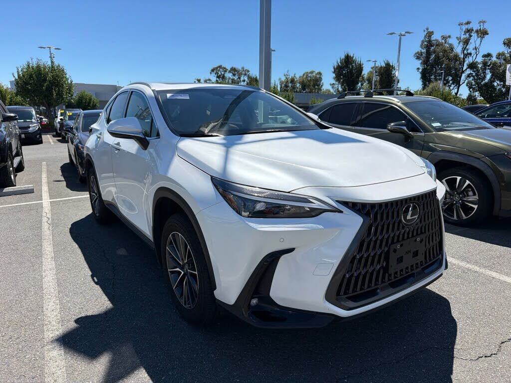 2025 LEXUS NX