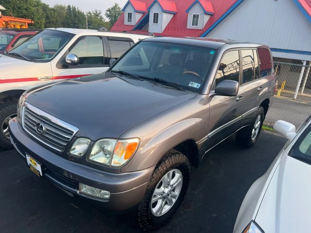 2005 LEXUS LX
