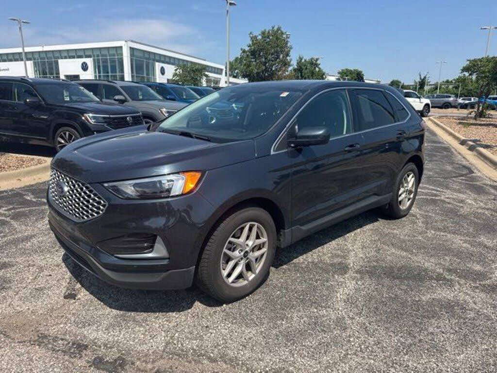 2024 FORD Edge