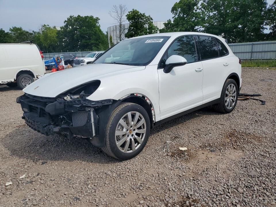 2018 PORSCHE Cayenne