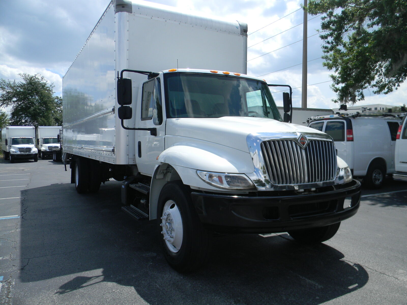 2018 INTERNATIONAL MA025