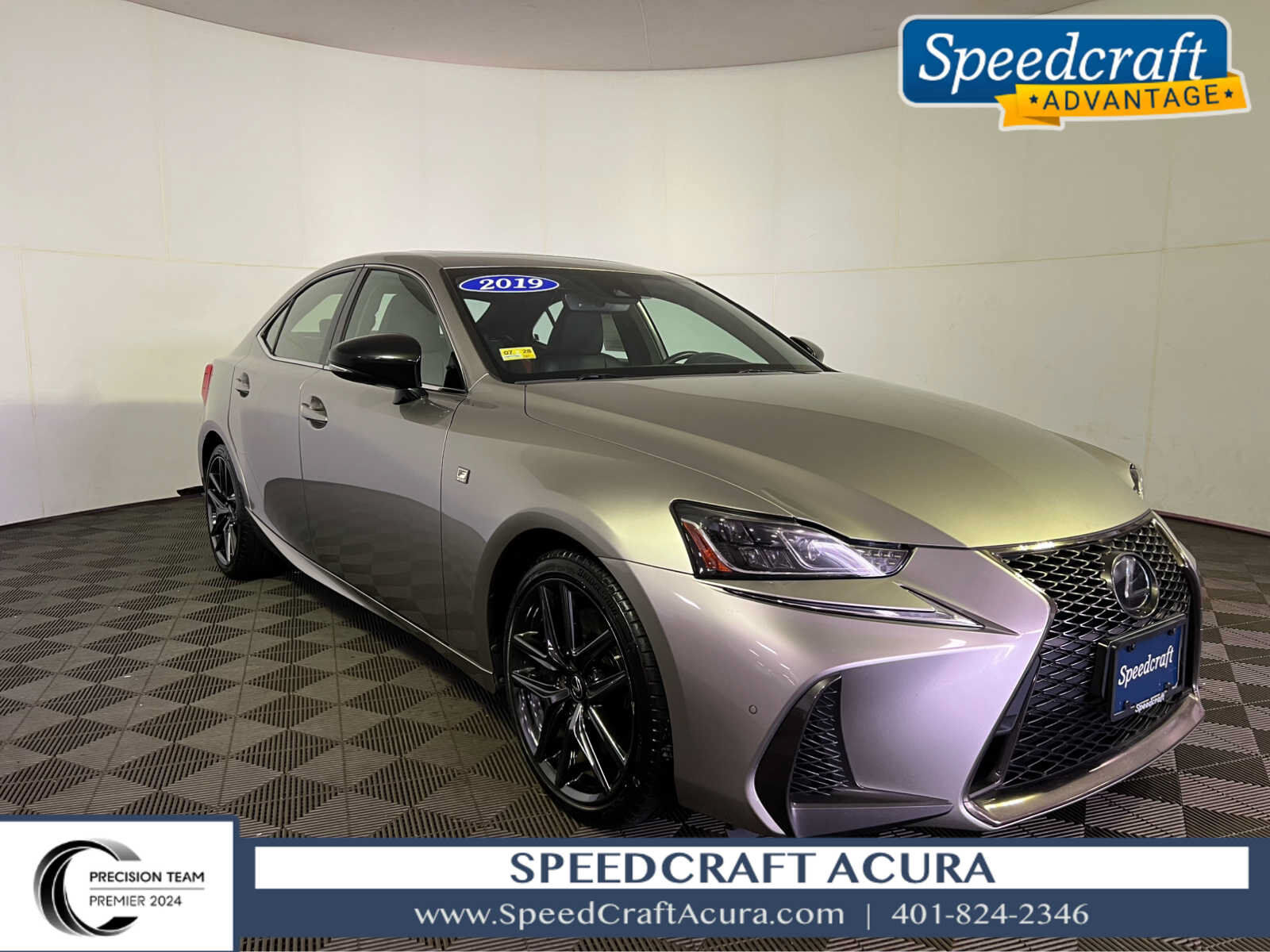 2019 LEXUS IS
