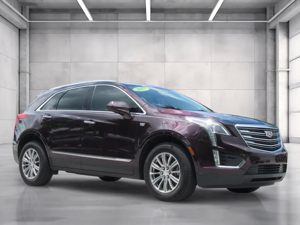 2017 CADILLAC XT5