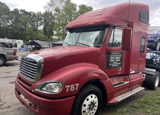 2006 FREIGHTLINER Columbia