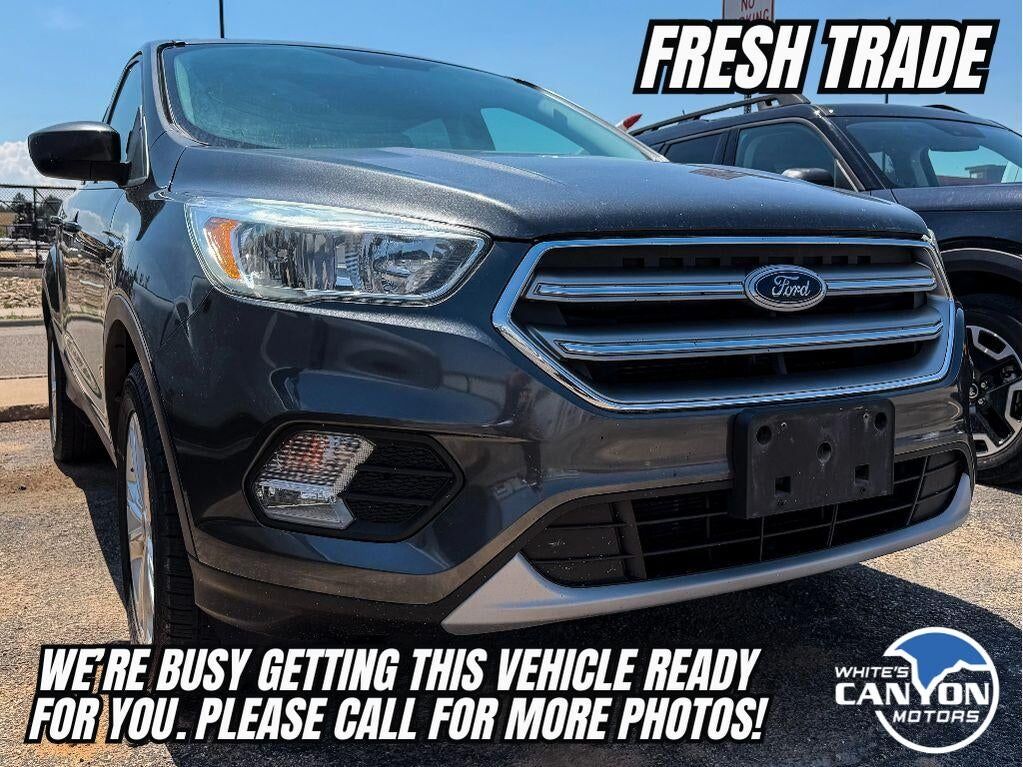 2017 FORD Escape