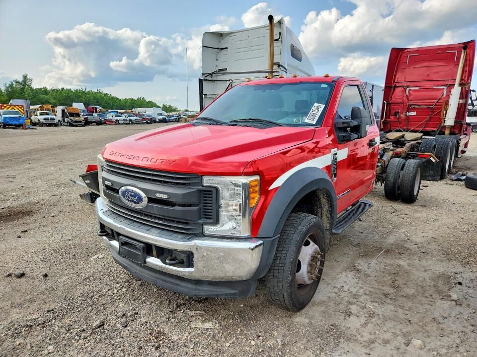 2017 FORD F-550