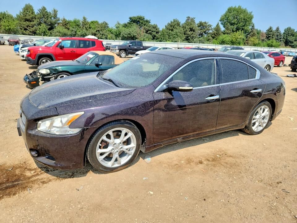 2012 NISSAN Maxima