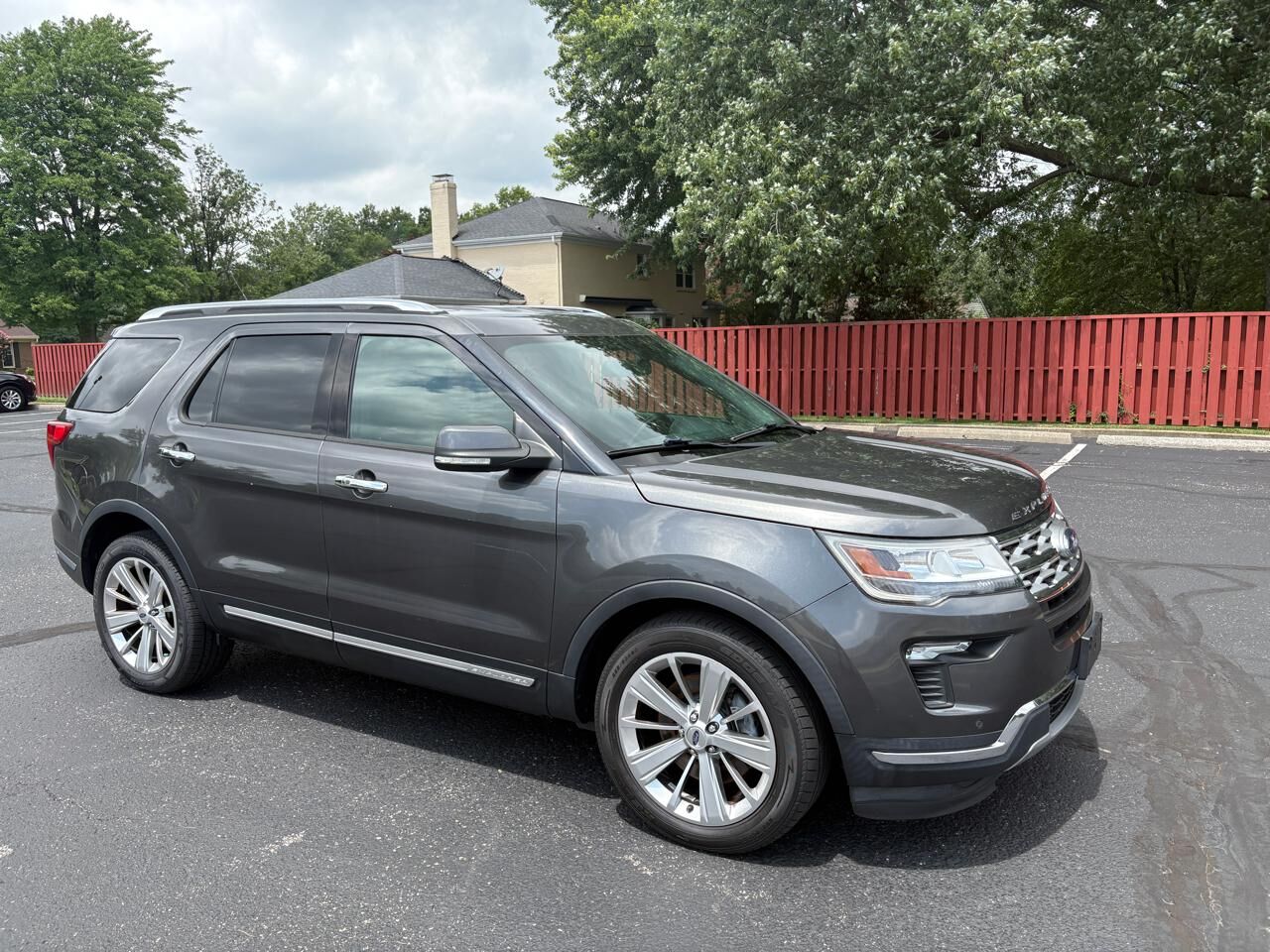 2019 FORD Explorer