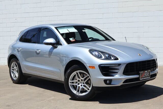 2015 PORSCHE Macan