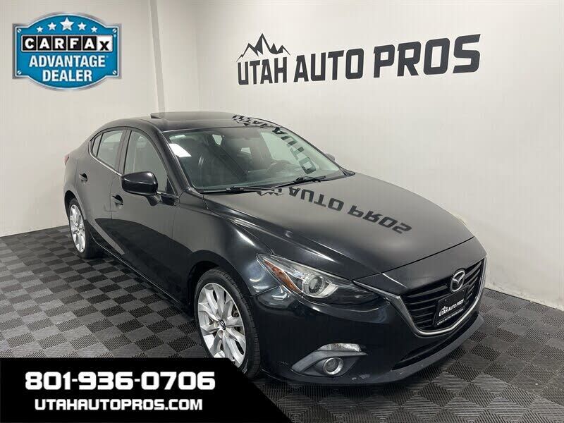 2015 MAZDA Mazda3