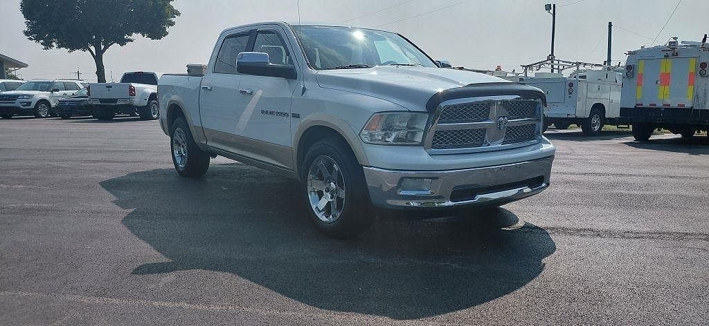 2011 DODGE Ram
