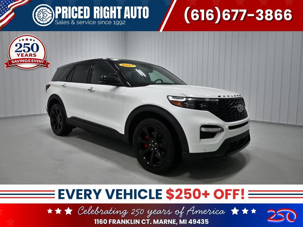 2021 FORD Explorer