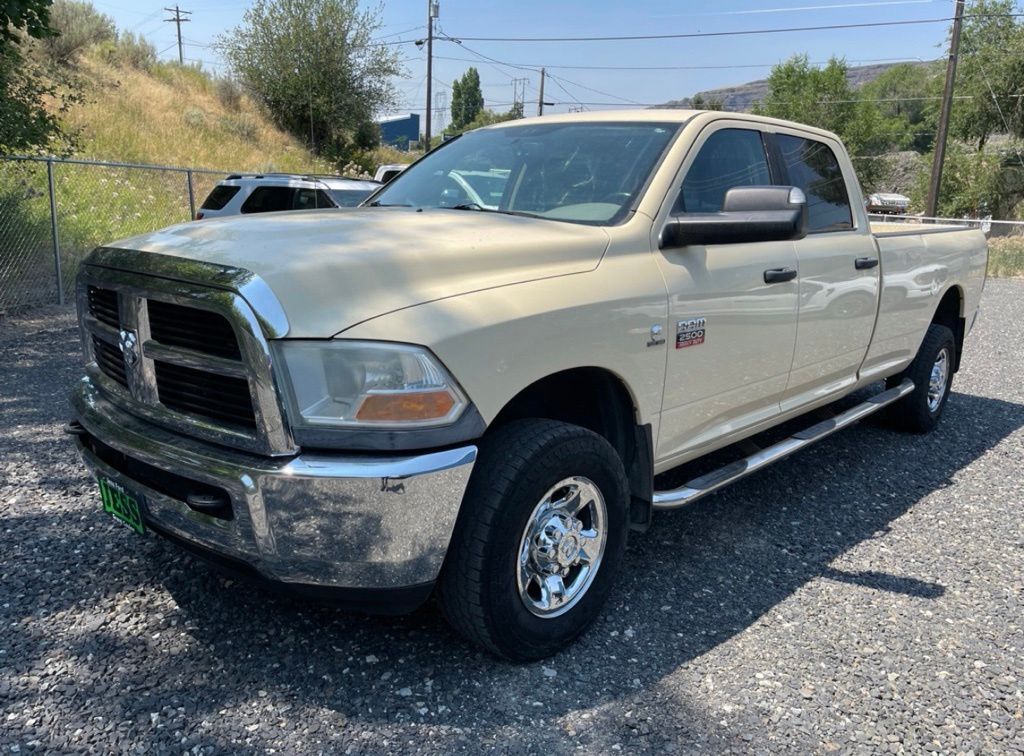 2011 DODGE Ram