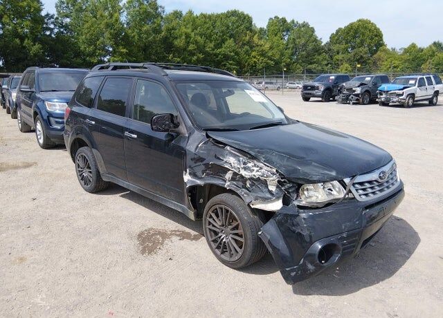 2013 SUBARU Forester