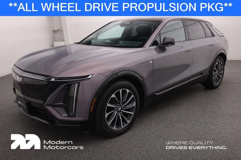 2024 CADILLAC Lyriq