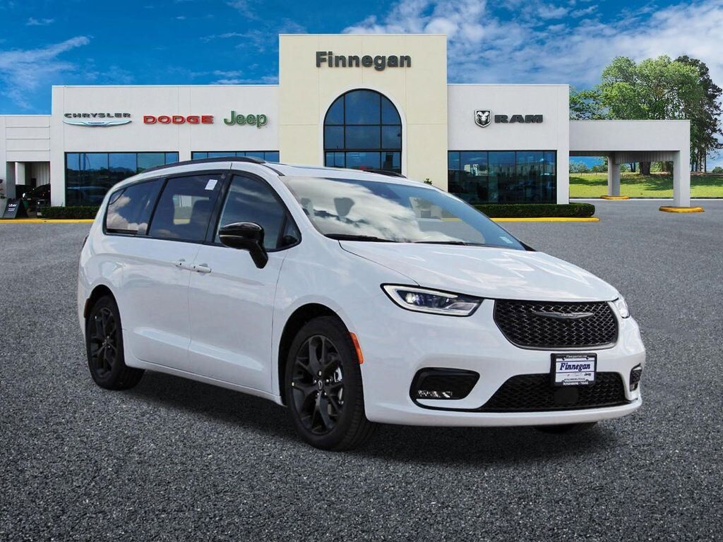 2026 CHRYSLER Pacifica