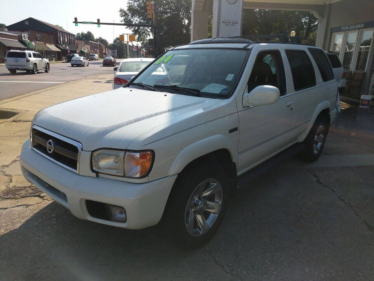 2004 NISSAN Pathfinder