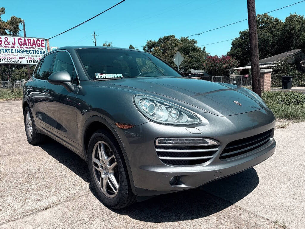 2012 PORSCHE Cayenne