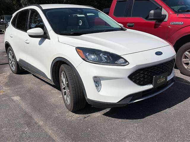2021 FORD Escape