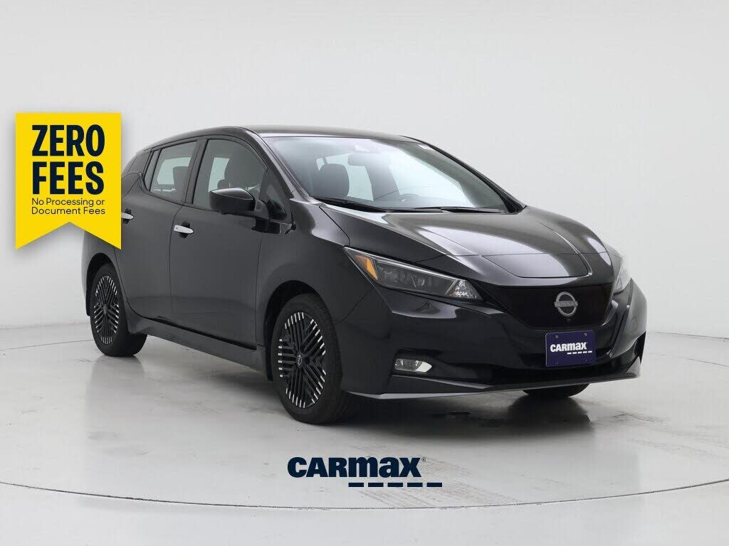 2025 NISSAN Leaf