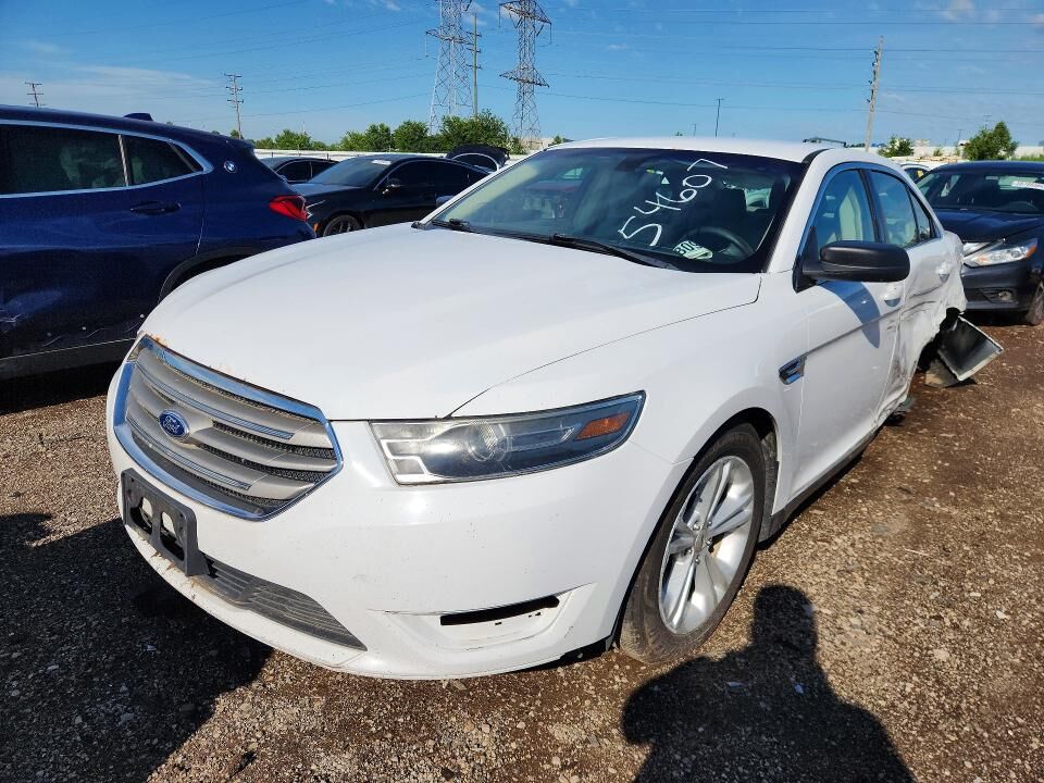 2015 FORD Taurus