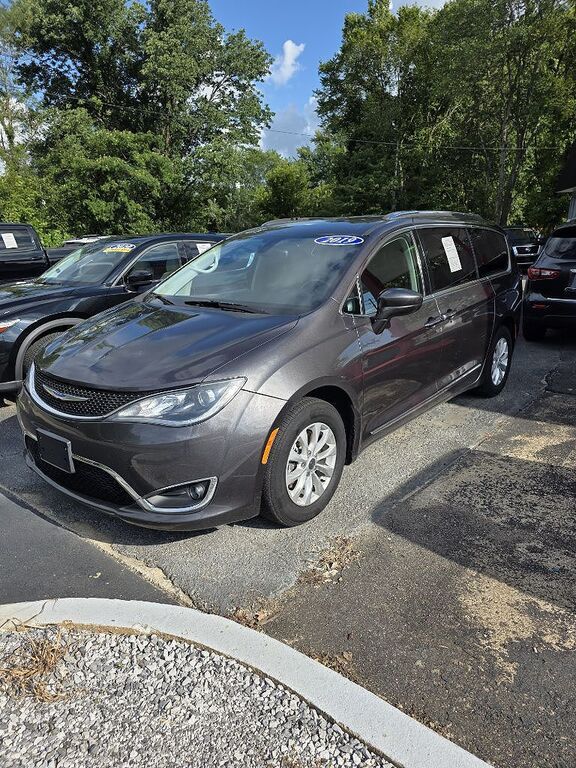 2019 CHRYSLER Pacifica