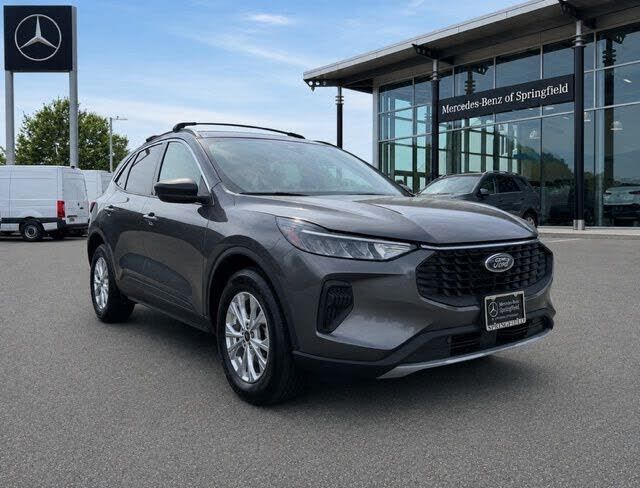 2023 FORD Escape